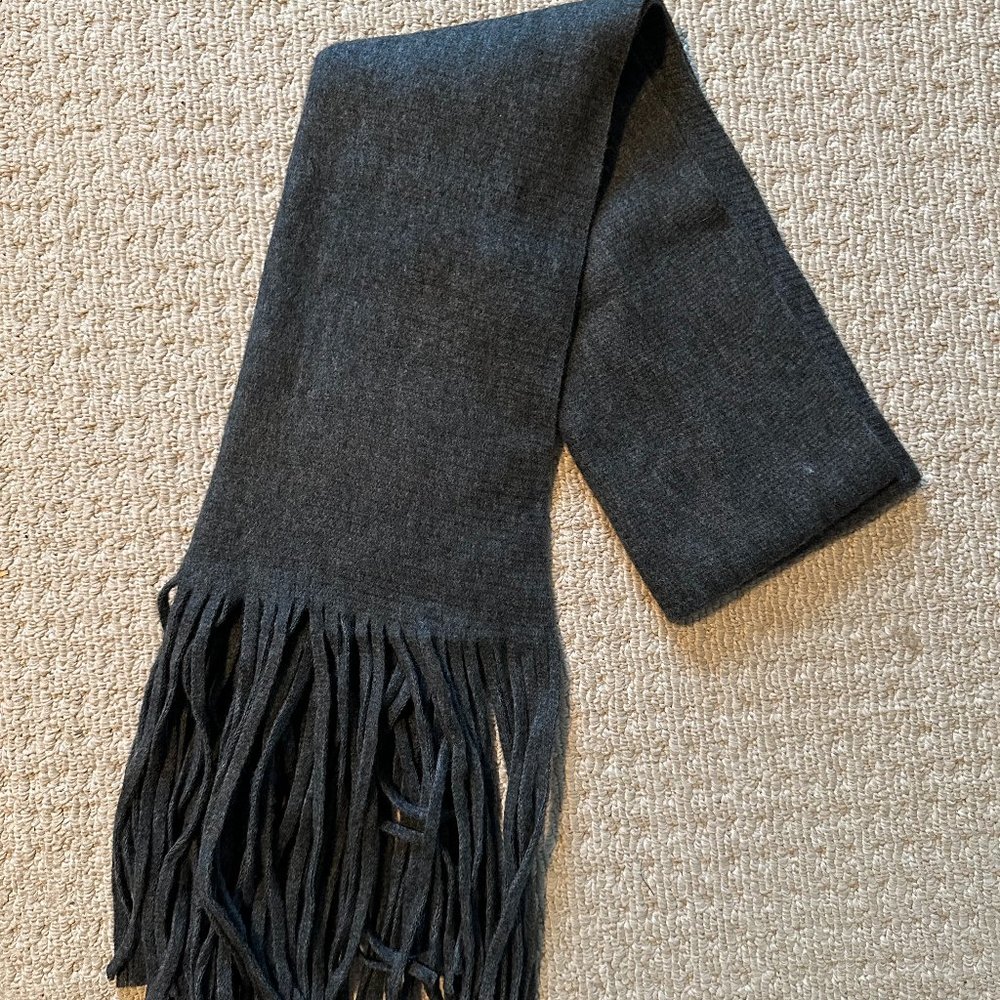 LUCKY Gray Winter Scarf -NEW